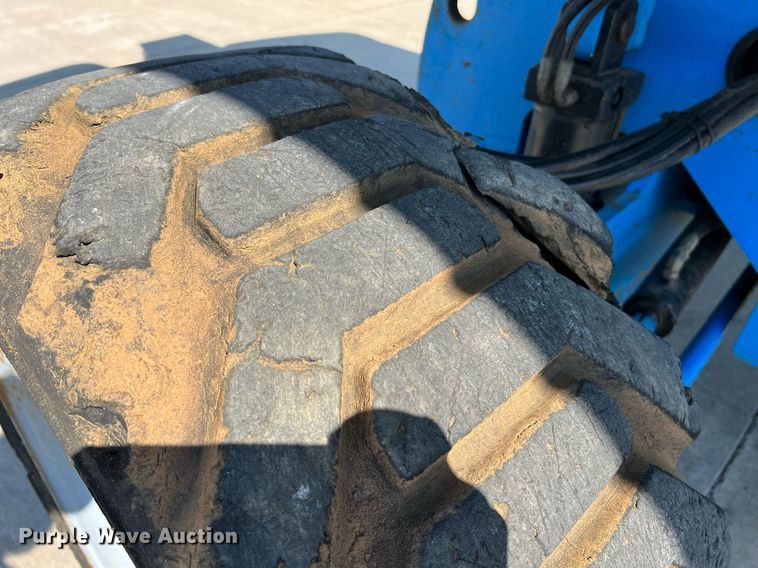 image for item II9242 2008 Genie S-65  boom lift