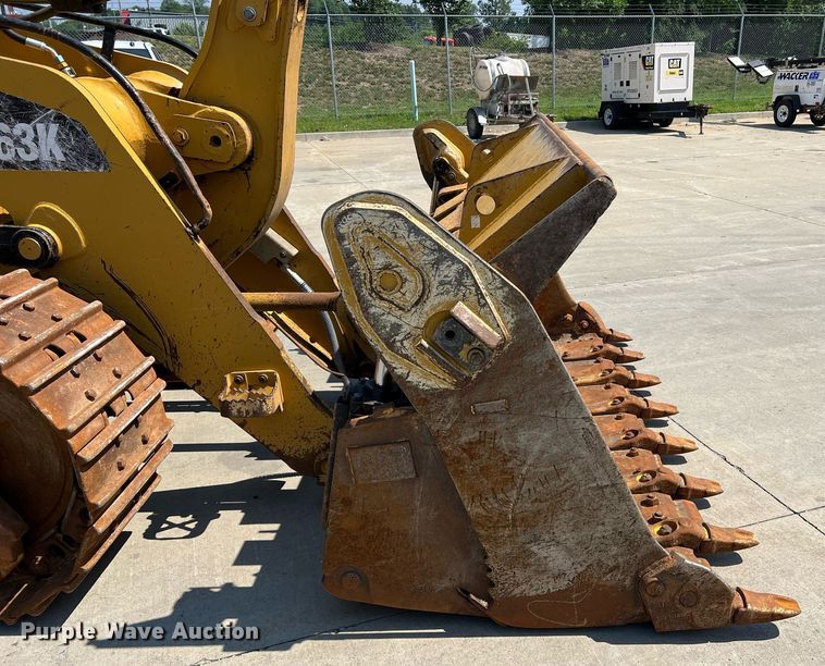 image for item II9244 2016 Caterpillar 963K  track loader