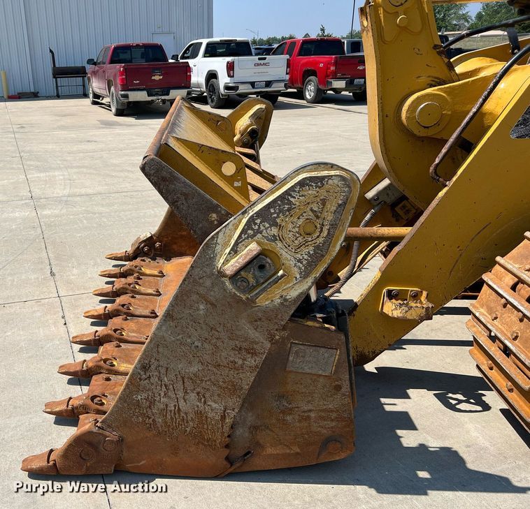 image for item II9244 2016 Caterpillar 963K  track loader