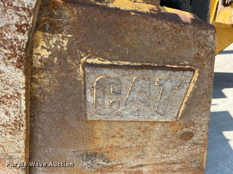 image for item II9244 2016 Caterpillar 963K  track loader