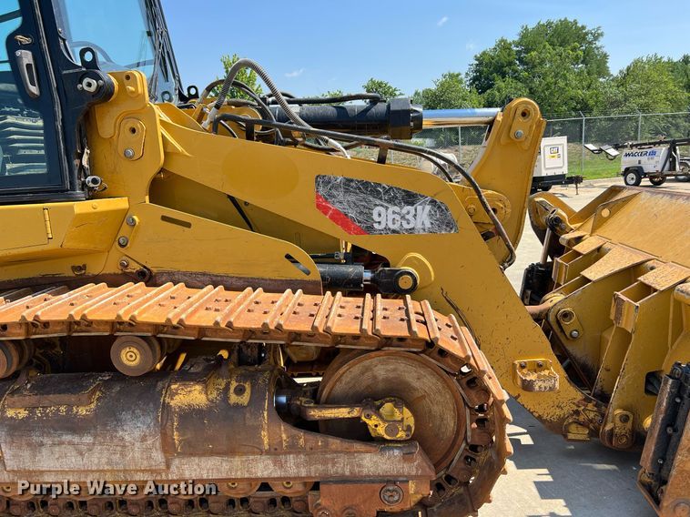 image for item II9244 2016 Caterpillar 963K  track loader