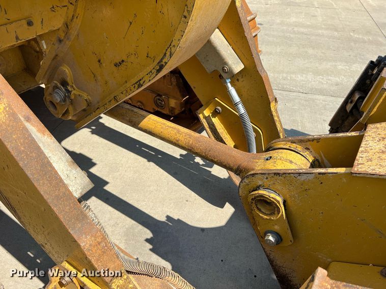 image for item II9244 2016 Caterpillar 963K  track loader