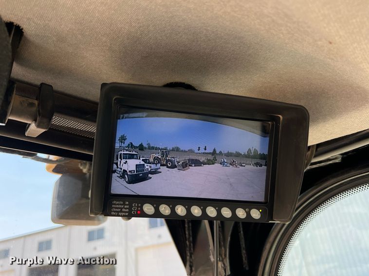 image for item II9244 2016 Caterpillar 963K  track loader