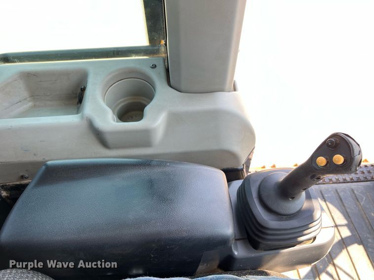 image for item II9244 2016 Caterpillar 963K  track loader