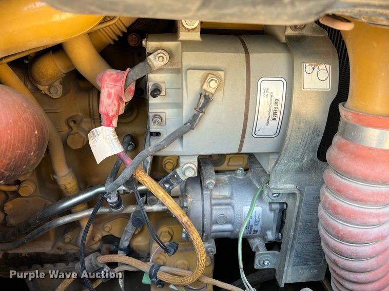 image for item II9244 2016 Caterpillar 963K  track loader