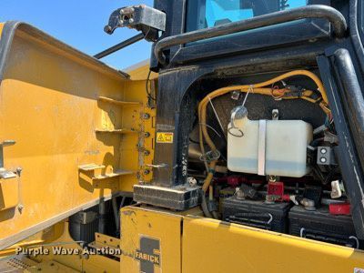 image for item II9244 2016 Caterpillar 963K  track loader