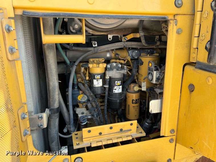 image for item II9244 2016 Caterpillar 963K  track loader