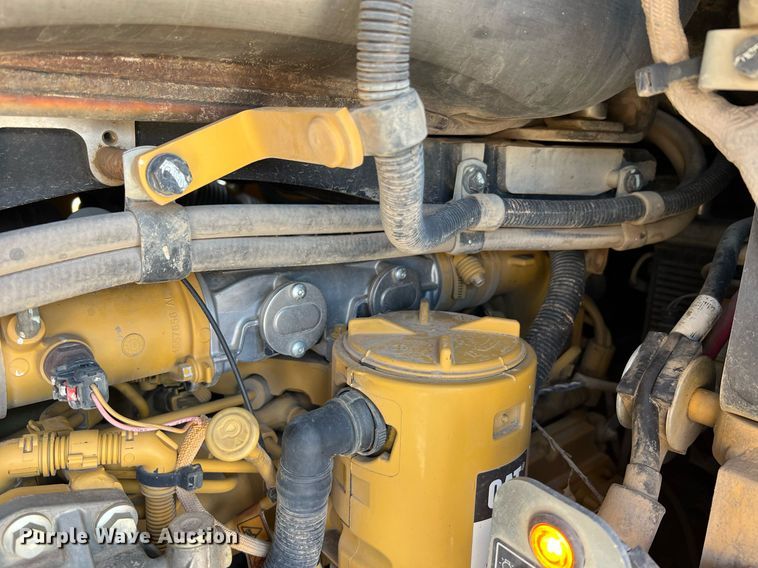 image for item II9244 2016 Caterpillar 963K  track loader