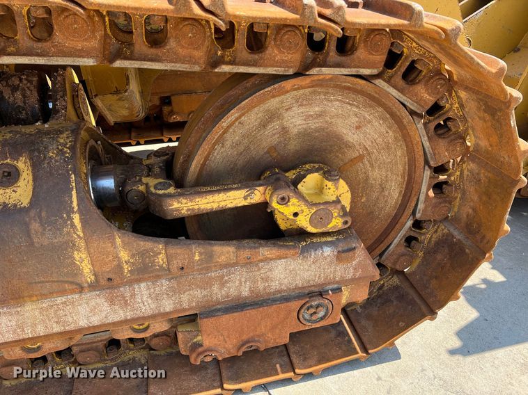 image for item II9244 2016 Caterpillar 963K  track loader