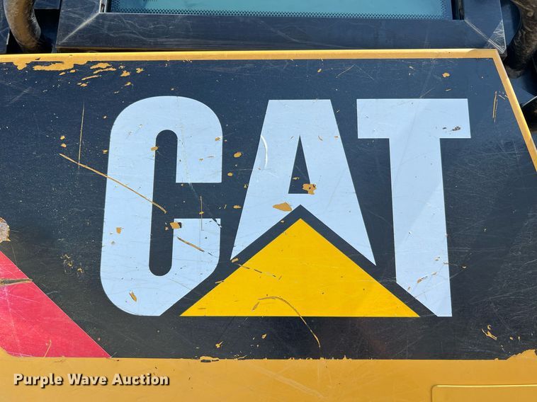 image for item II9244 2016 Caterpillar 963K  track loader