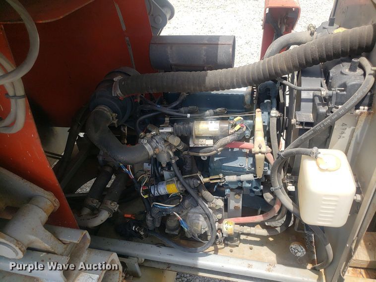 image for item IP9358 2005 Skyjack SJ7127  scissor lift