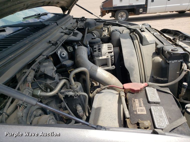 image for item IP9382 2005 Ford F450 Super Duty  bucket truck