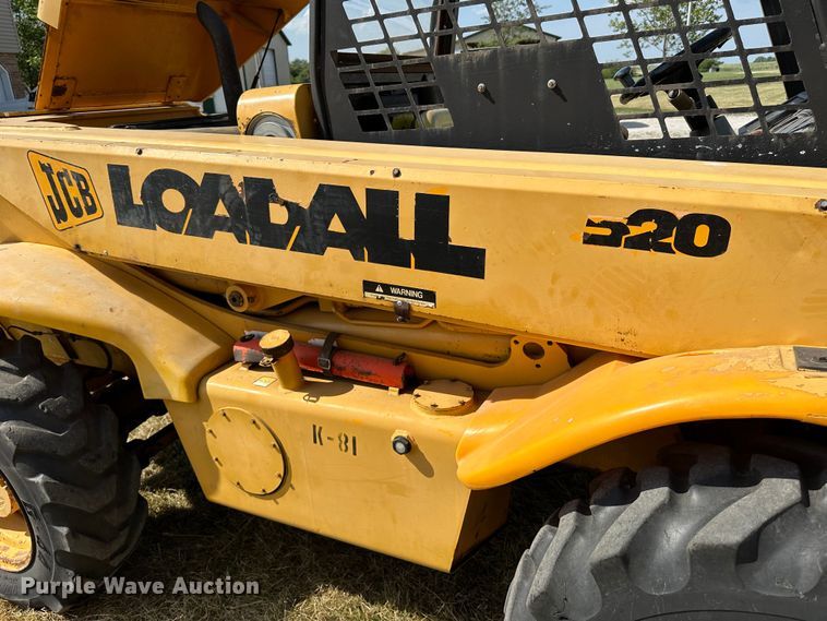 image for item JC9984 2000 JCB Loadall 520  telehandler