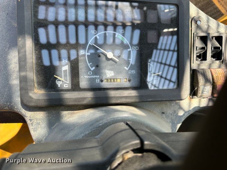 image for item JC9984 2000 JCB Loadall 520  telehandler