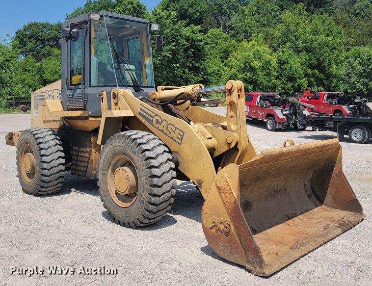 image for item JL9315 1997 Case 621B  wheel loader