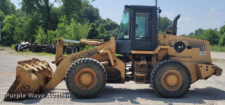 image for item JL9315 1997 Case 621B  wheel loader