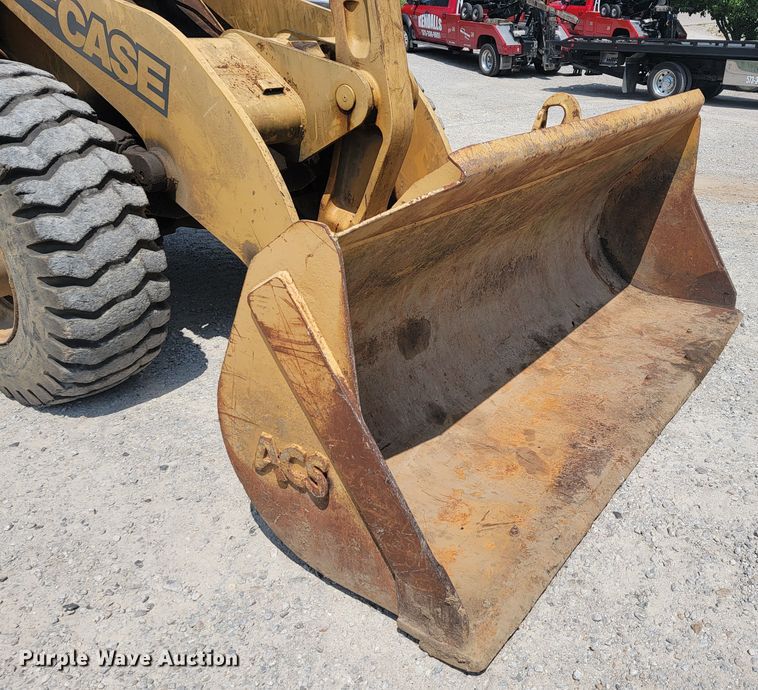 image for item JL9315 1997 Case 621B  wheel loader