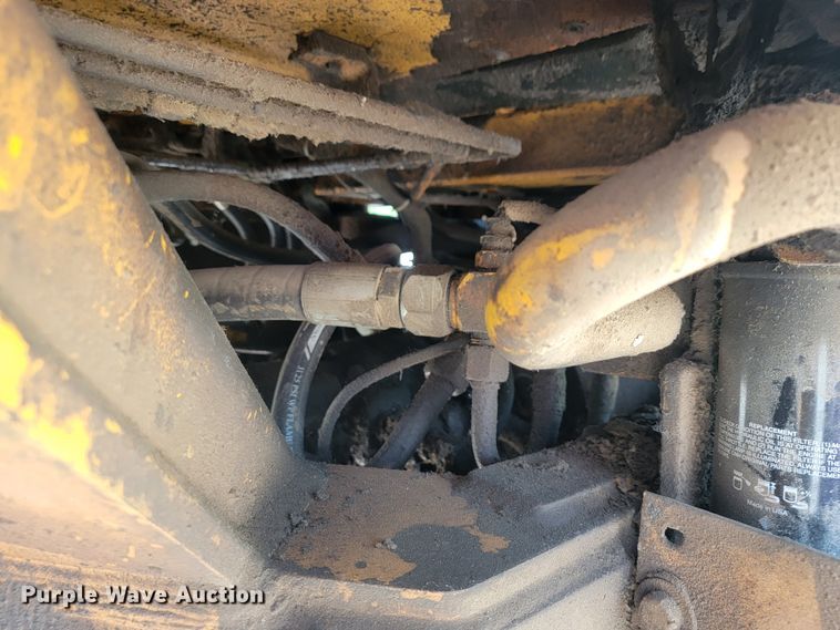 image for item JL9315 1997 Case 621B  wheel loader