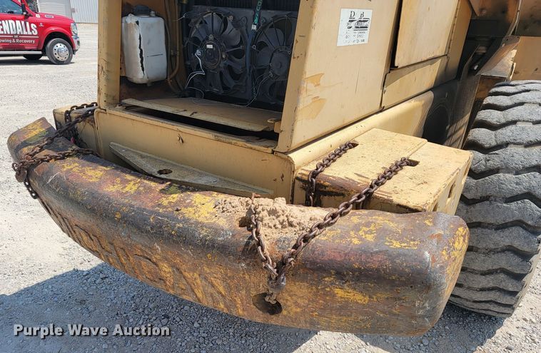 image for item JL9315 1997 Case 621B  wheel loader