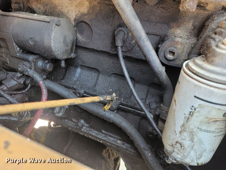 image for item JL9315 1997 Case 621B  wheel loader