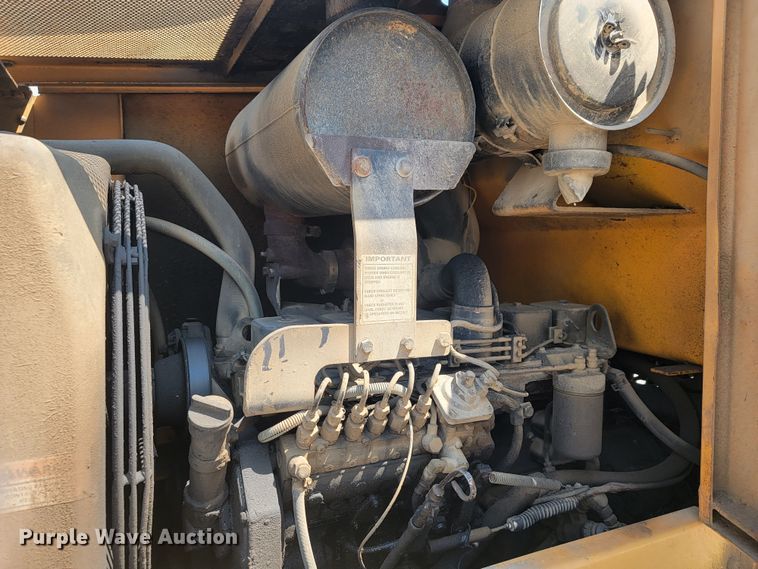 image for item JL9315 1997 Case 621B  wheel loader