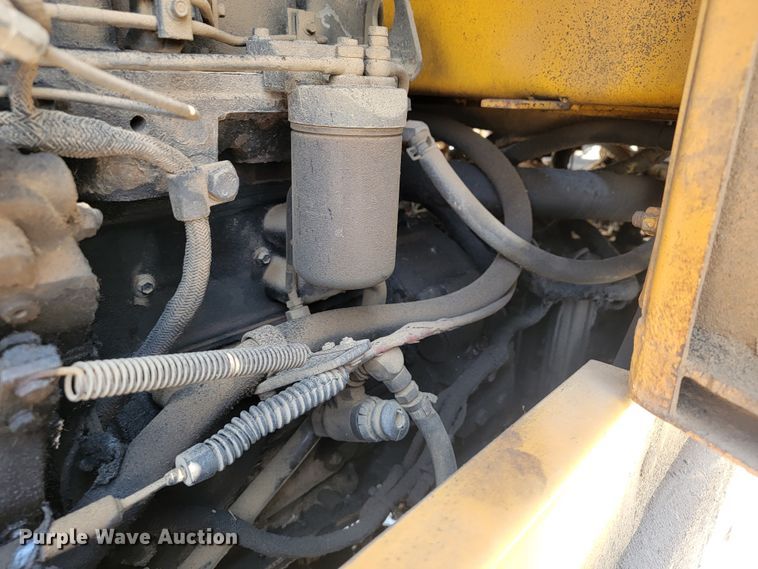 image for item JL9315 1997 Case 621B  wheel loader