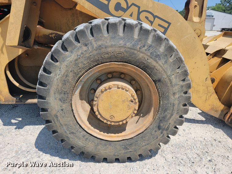 image for item JL9315 1997 Case 621B  wheel loader