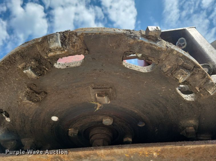 image for item JO9268 Shaver SC-30H  skid steer stump grinder