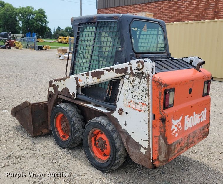 image for item JO9282 2009 Bobcat S100  skid steer loader