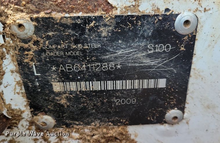 image for item JO9282 2009 Bobcat S100  skid steer loader