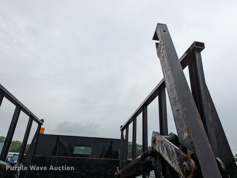 image for item KB9425 2006 Ford F750  reel truck