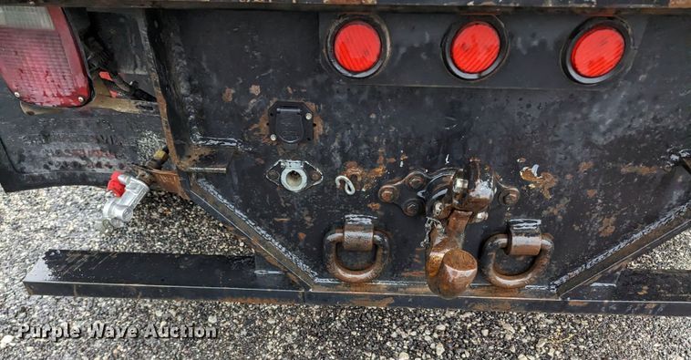 image for item KB9425 2006 Ford F750  reel truck