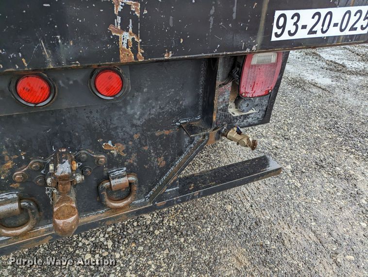 image for item KB9425 2006 Ford F750  reel truck