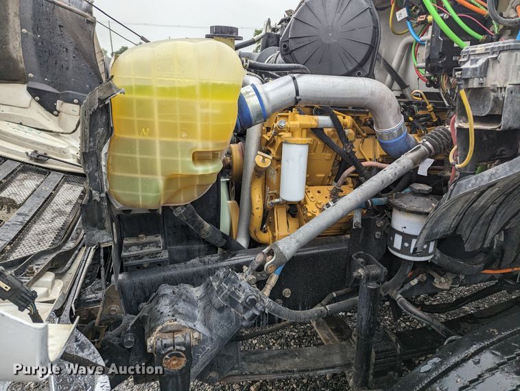 image for item KB9425 2006 Ford F750  reel truck