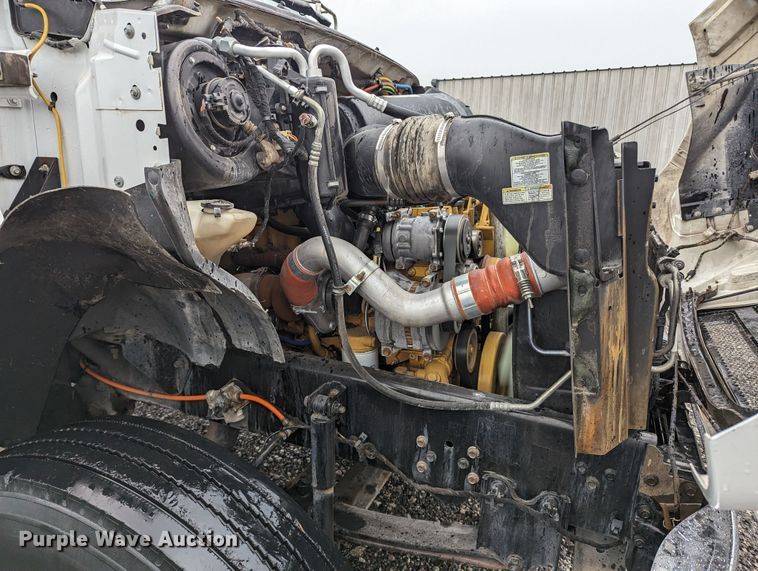 image for item KB9425 2006 Ford F750  reel truck