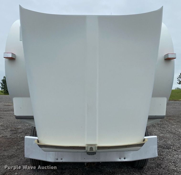 image for item KB9441 2000 Kenworth T800B  flatbed truck