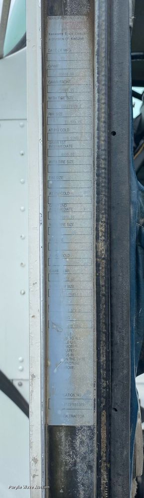 image for item KB9441 2000 Kenworth T800B  flatbed truck