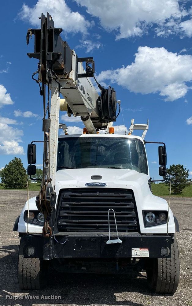 image for item KB9462 2012 Freightliner 114SD  crane truck