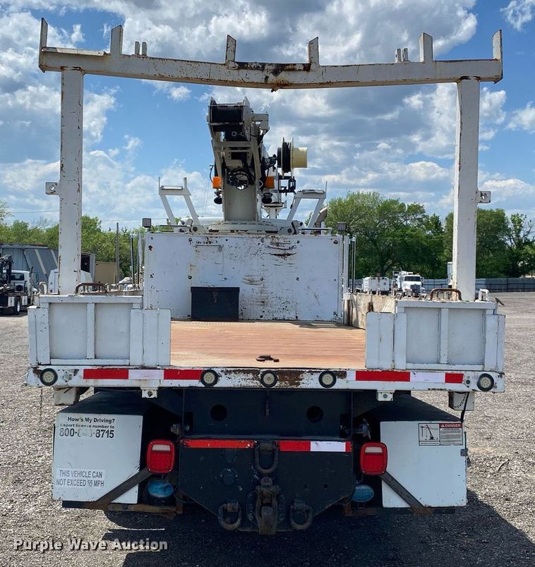 image for item KB9462 2012 Freightliner 114SD  crane truck