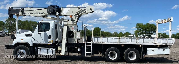 image for item KB9462 2012 Freightliner 114SD  crane truck