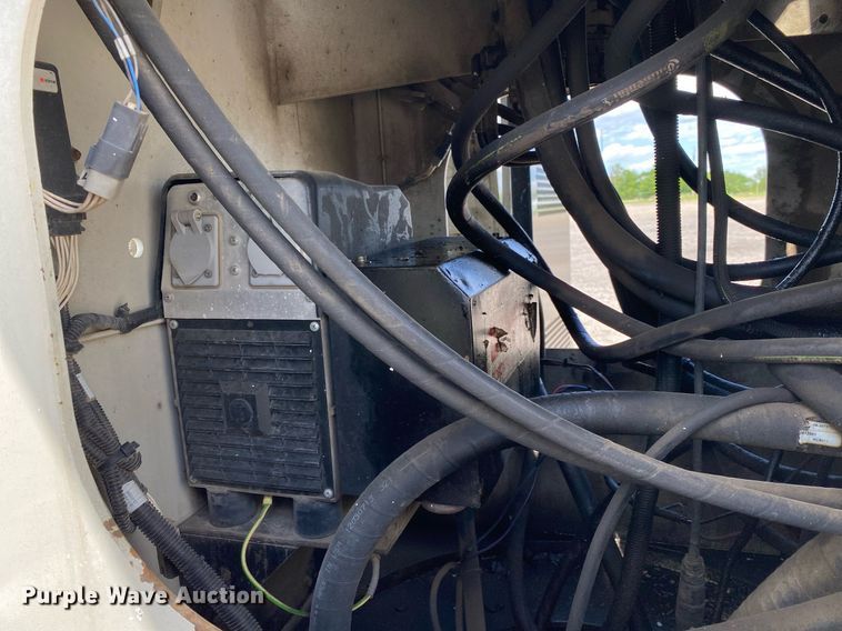 image for item KB9462 2012 Freightliner 114SD  crane truck