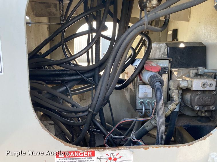 image for item KB9462 2012 Freightliner 114SD  crane truck