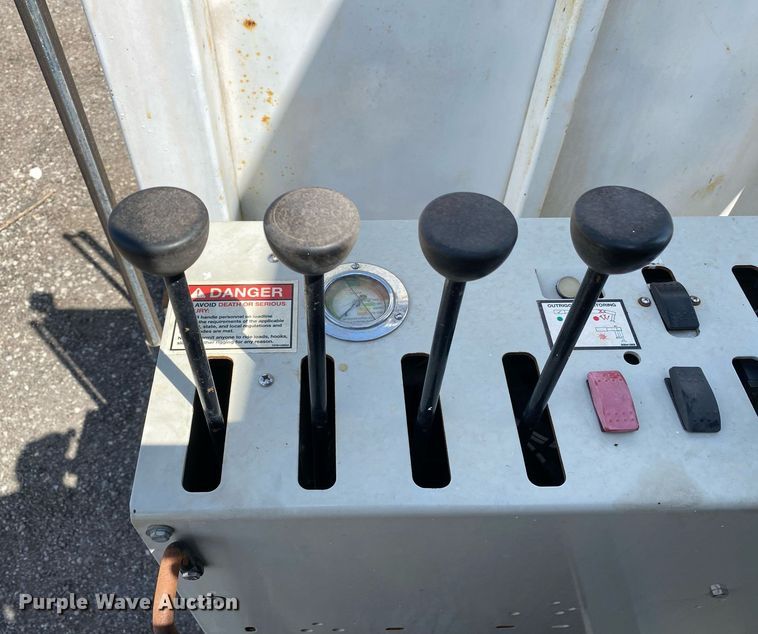 image for item KB9462 2012 Freightliner 114SD  crane truck