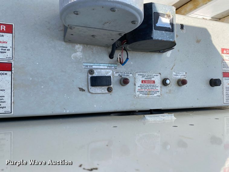 image for item KB9462 2012 Freightliner 114SD  crane truck