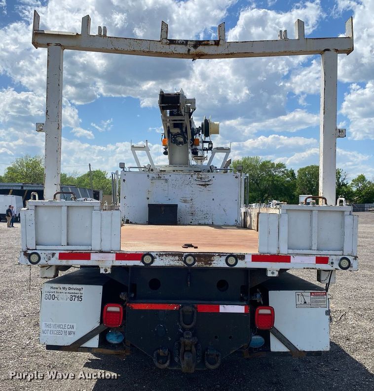 image for item KB9462 2012 Freightliner 114SD  crane truck