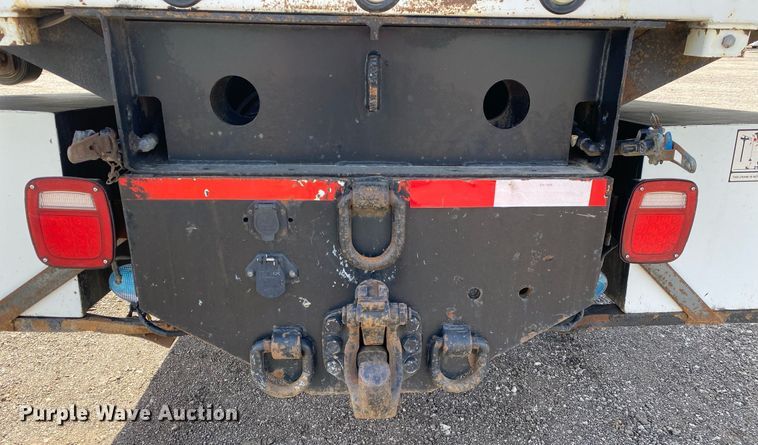 image for item KB9462 2012 Freightliner 114SD  crane truck