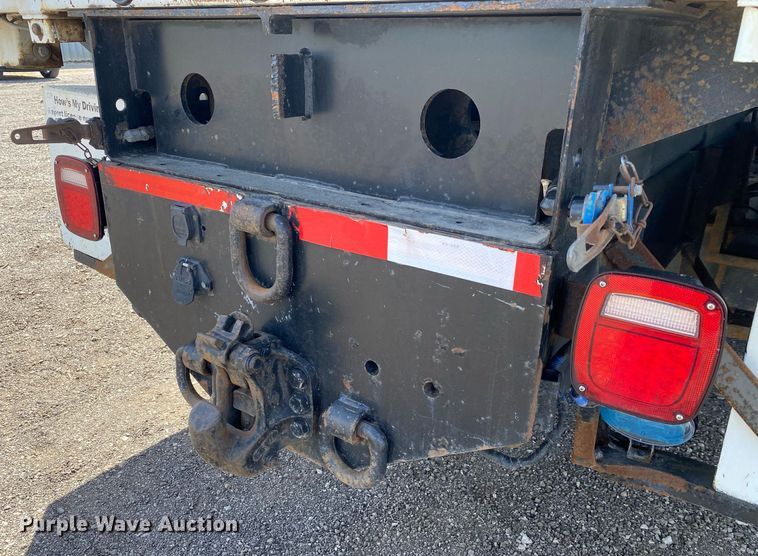 image for item KB9462 2012 Freightliner 114SD  crane truck