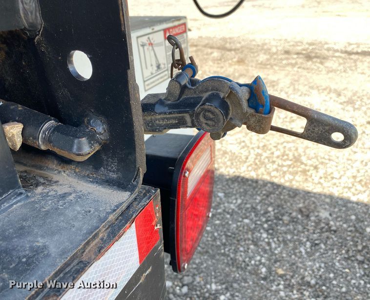 image for item KB9462 2012 Freightliner 114SD  crane truck