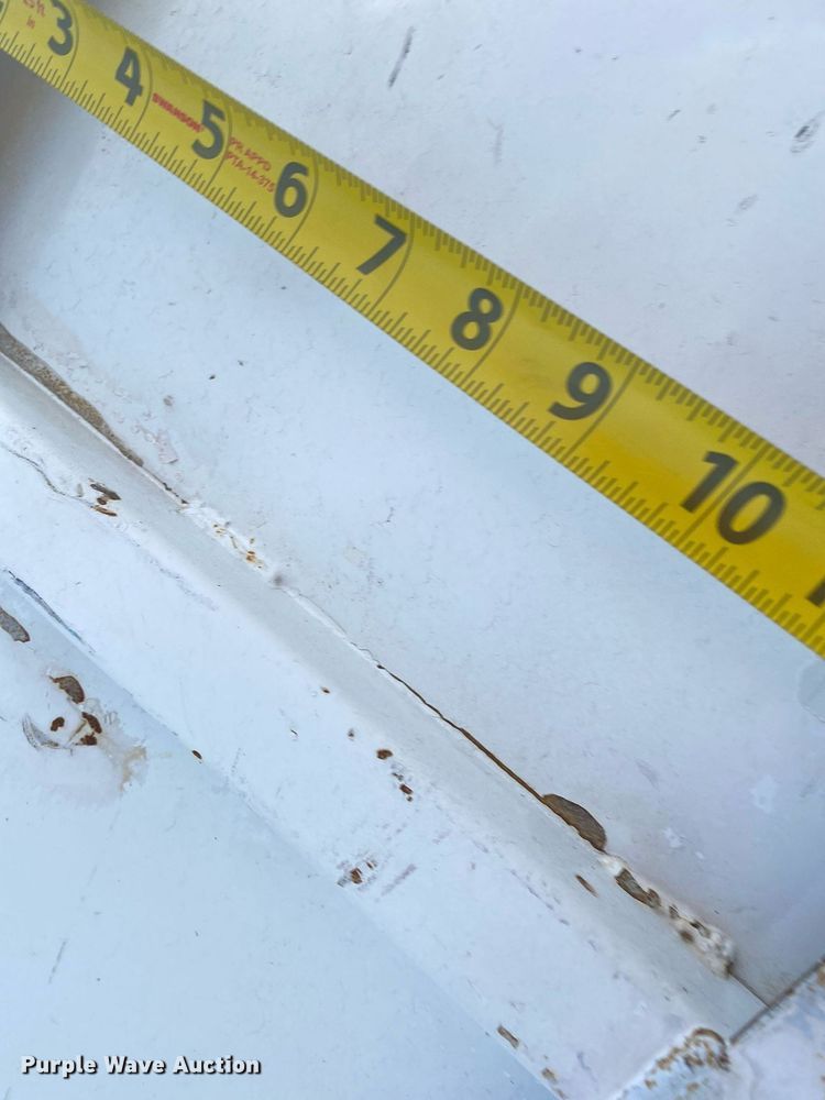 image for item KB9462 2012 Freightliner 114SD  crane truck