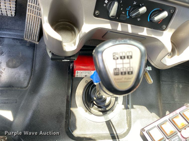 image for item KB9462 2012 Freightliner 114SD  crane truck